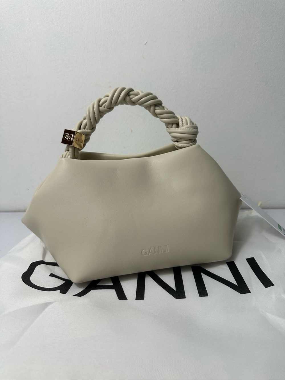 Cream Braided Handle Leather Shoulder Bag